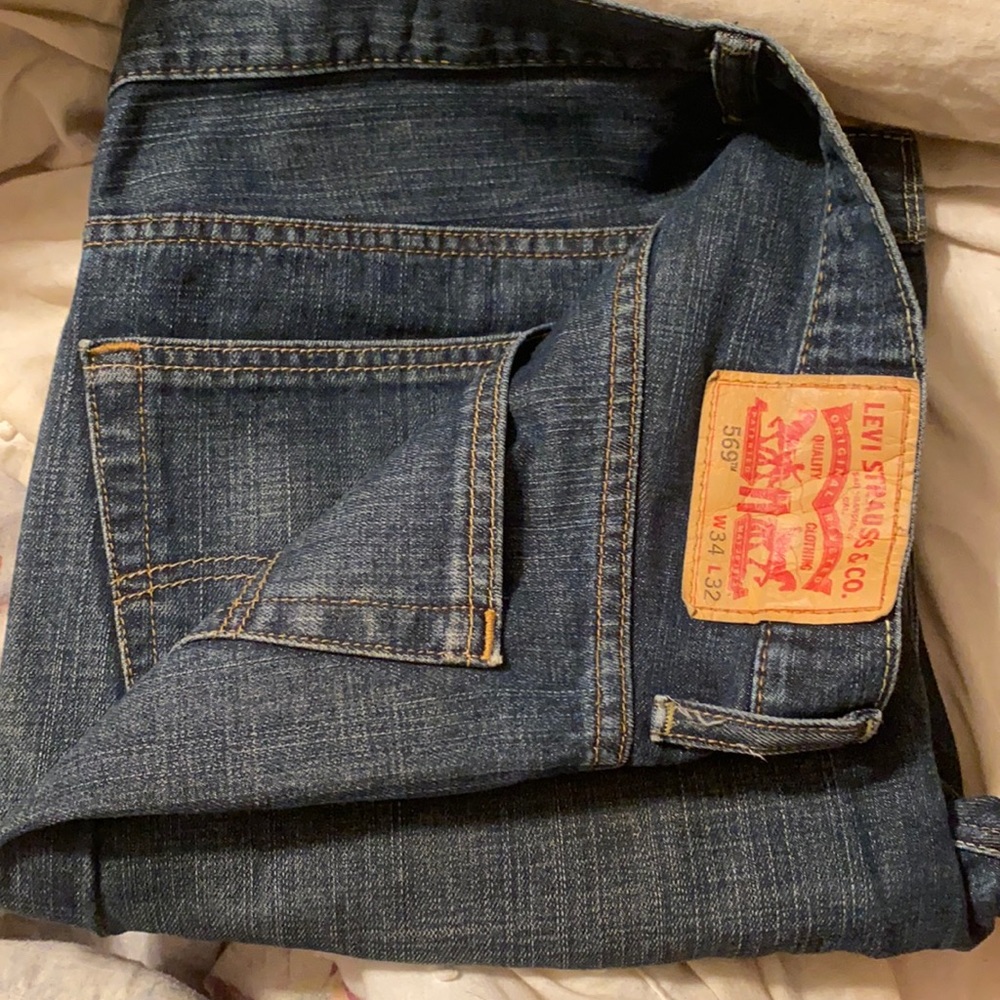 Levi jeans